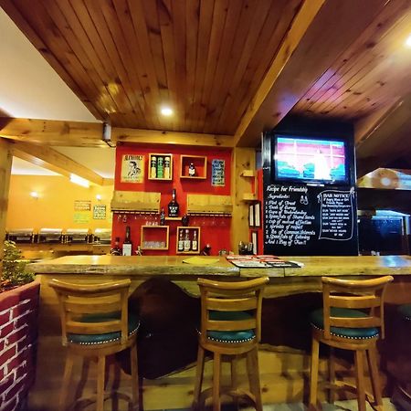 The Whispering Inn Resort And Bar Manāli Buitenkant foto