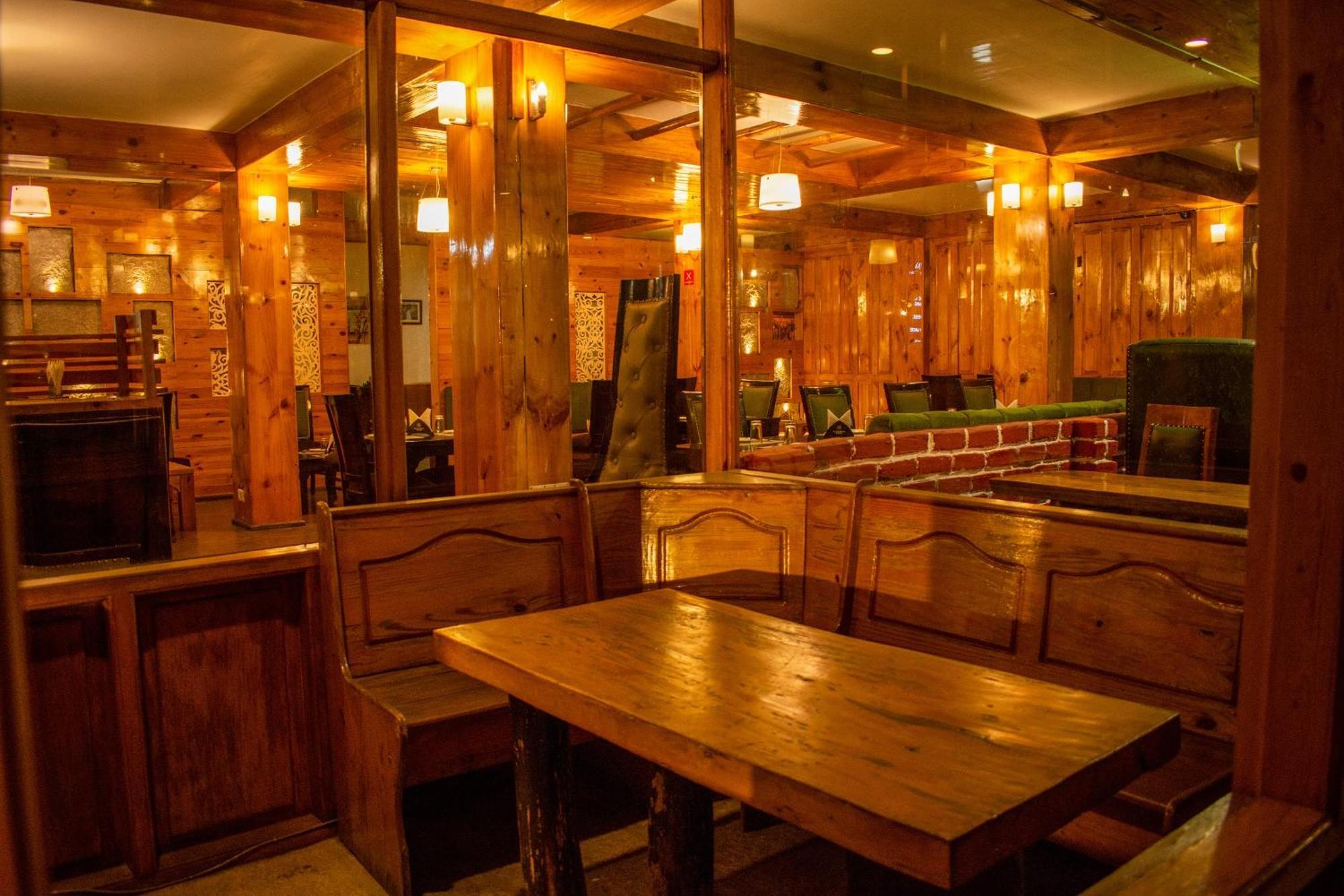 The Whispering Inn Resort And Bar Manāli Buitenkant foto