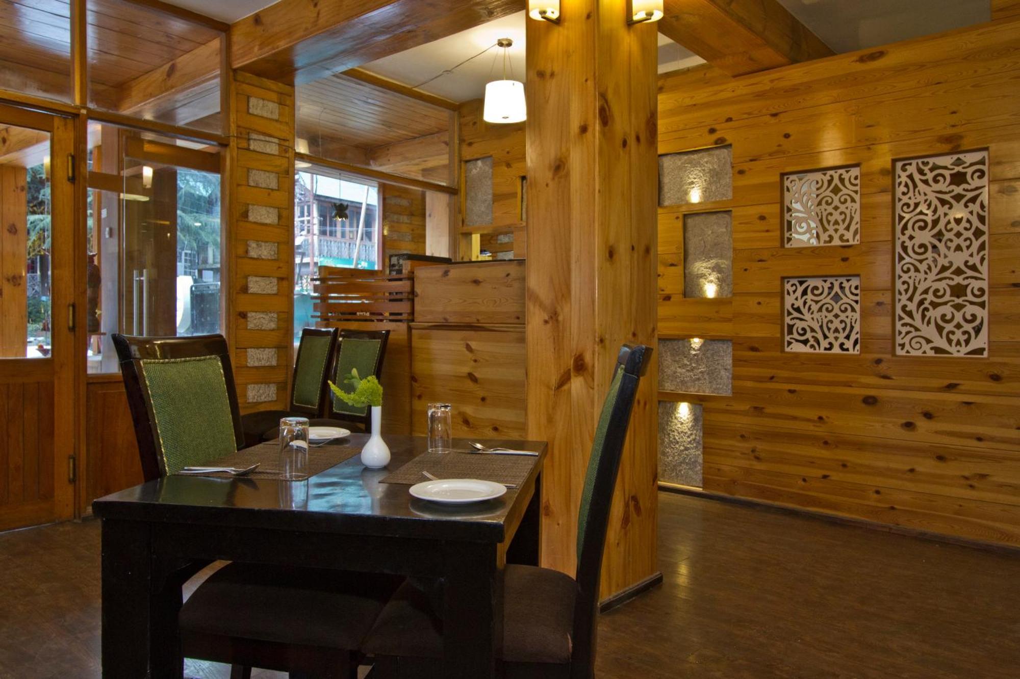 The Whispering Inn Resort And Bar Manāli Buitenkant foto
